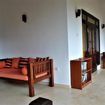 Sleepy Head Guesthouse Unawatuna Zewnętrze zdjęcie