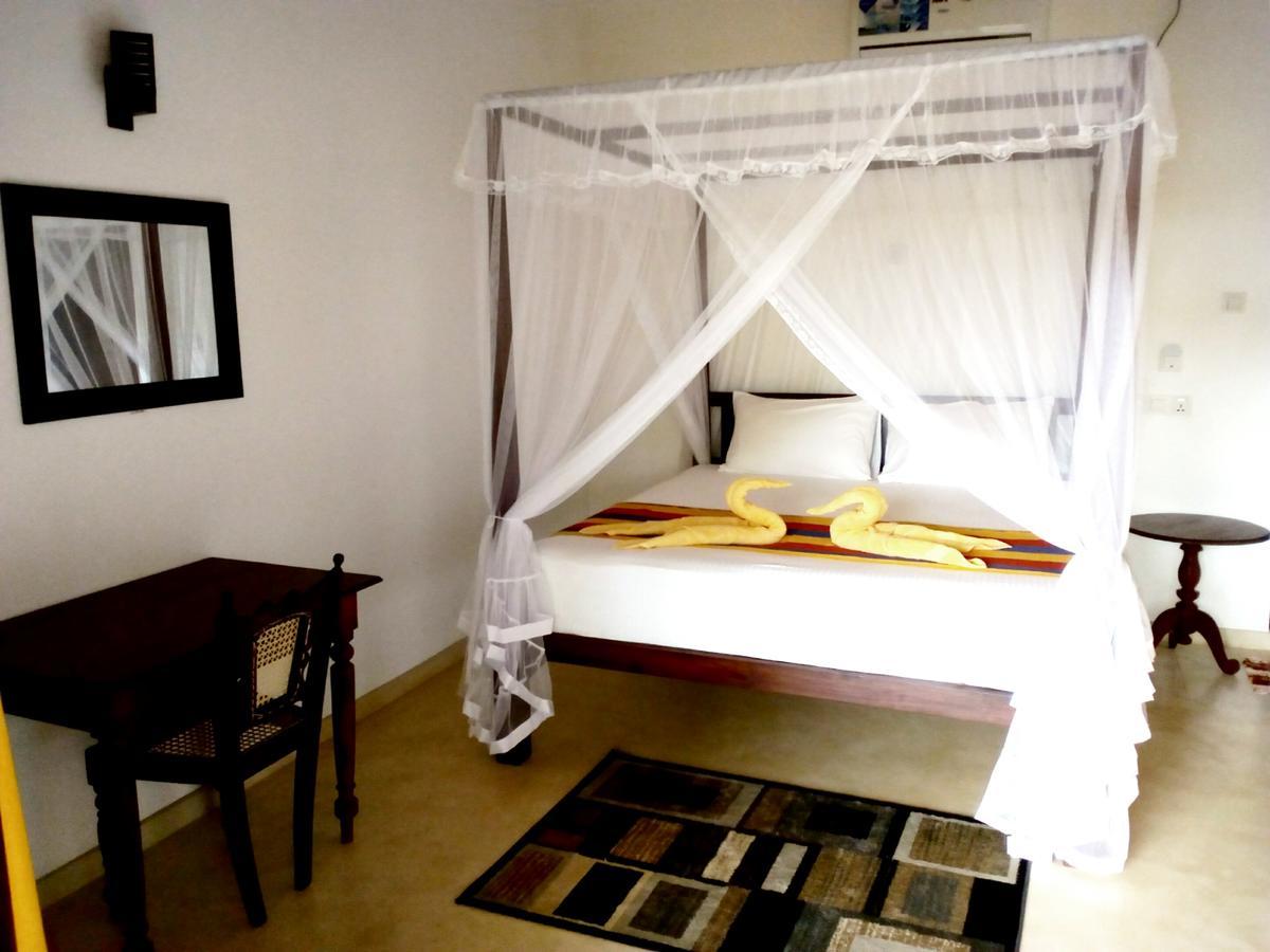Sleepy Head Guesthouse Unawatuna Zewnętrze zdjęcie